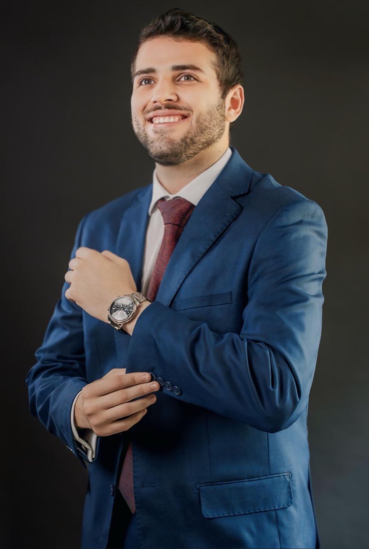 Retrato profesional de José A. Zúñiga Castillo